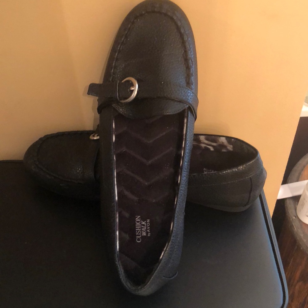Black shoes size 10